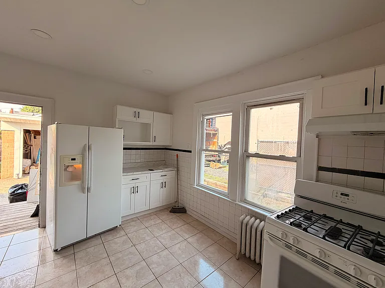 475 Valley Rd #1 — Photo 5