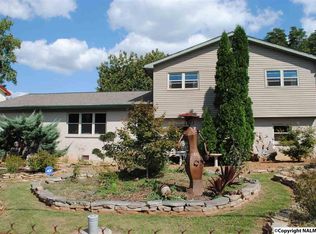 3502 Maggie Ave NW, Huntsville, AL 35810