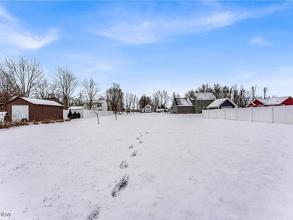 5th image of 278 Woodland Ct
