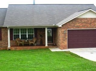 4124 Pea Ridge Rd, Maryville, TN 37804