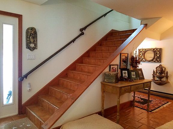 4th image of 742 Averyville Ln