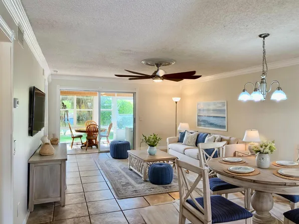 8259 SE Croft Circle #L-3, Hobe Sound, FL 33455