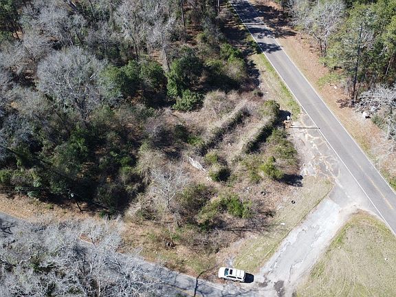 2nd image of Veterans Rd