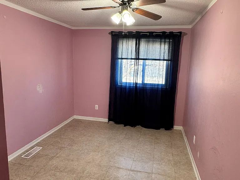 7610 Anaka Dr — Photo 3
