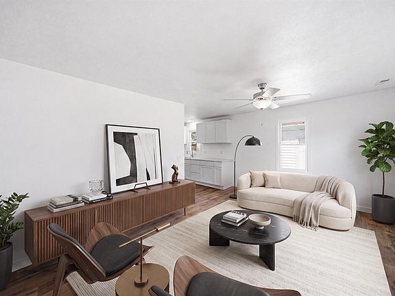 4th image of 145 Oaklawn Cir