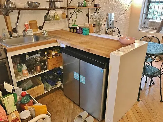Rented by East Village Rentals and Sales | media 9