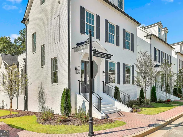 940 Laurel Brooke Ave, Peachtree City, GA 30269