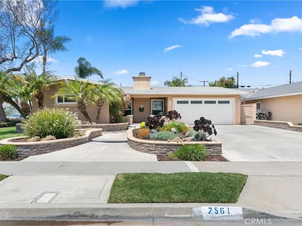 7561 Rhine Dr, Huntington Beach, CA 92647