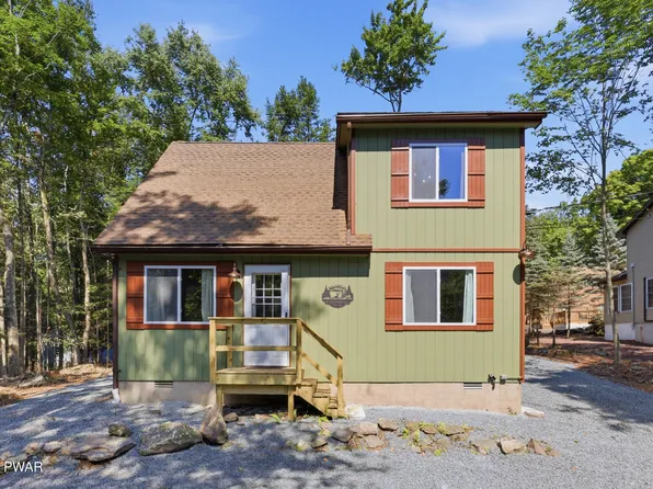 1170 Wallenpaupack Dr, Lake Ariel, PA 18436