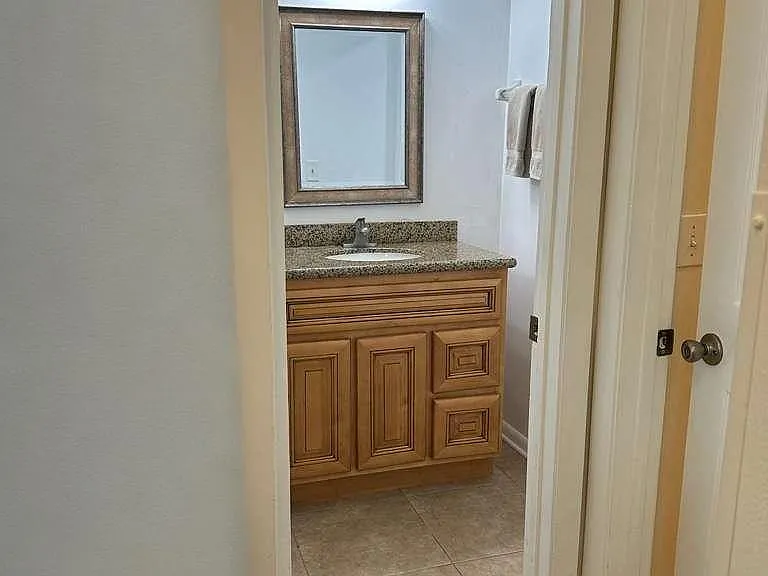 134 Oakwood Dr — Photo 9