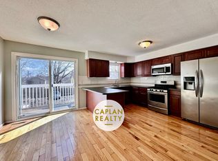 521 East St #A, New Haven, CT 06511