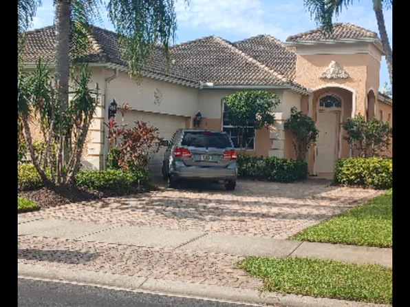 15424 Cortona Way, Naples, FL 34119