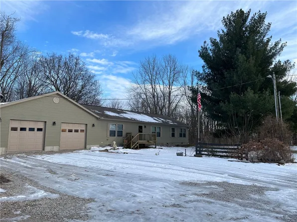 12850 N Main St, Wheeler, IL 62479