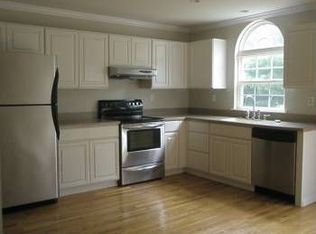 107 Harbour Rdg, Downingtown, PA 19335