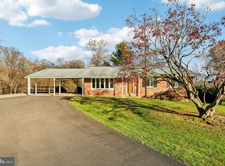 21 Garfield Ct, Gaithersburg, MD 20882