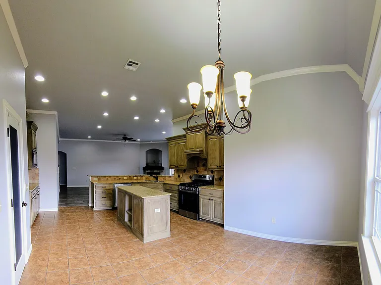 1210 E 134th Pl — Photo 10