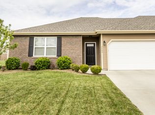 2609 S Brookglen Cir, Manhattan, KS 66502