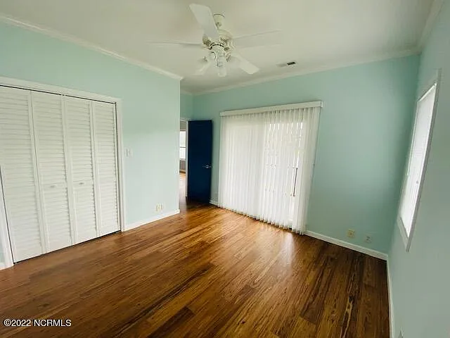 906 Diamond Ct — Photo 34