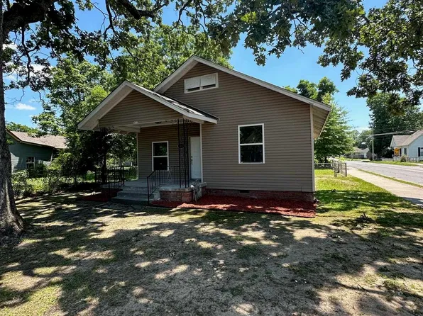 1602 Schaer St, N Little Rock, AR 72114