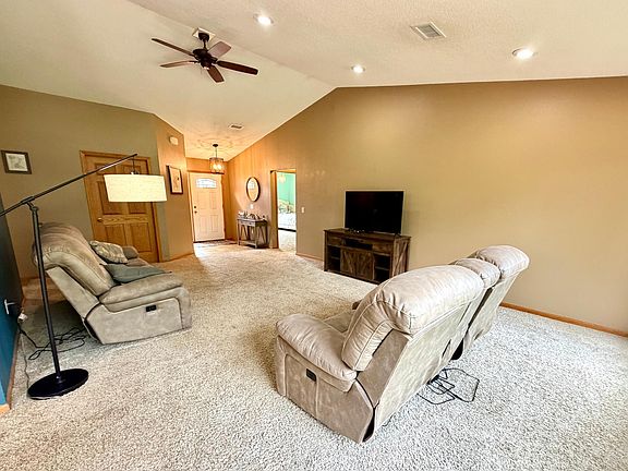 4th image of 8504 Tranquility Ln NW