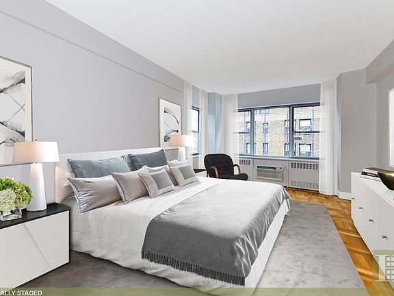 5th image of 110 E 57th St APT 17E