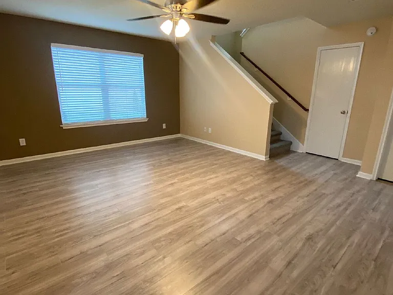 19162 Yellow Thrush Dr — Photo 38