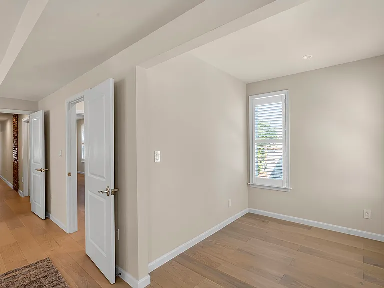 1303 Maple View Pl SE — Photo 48