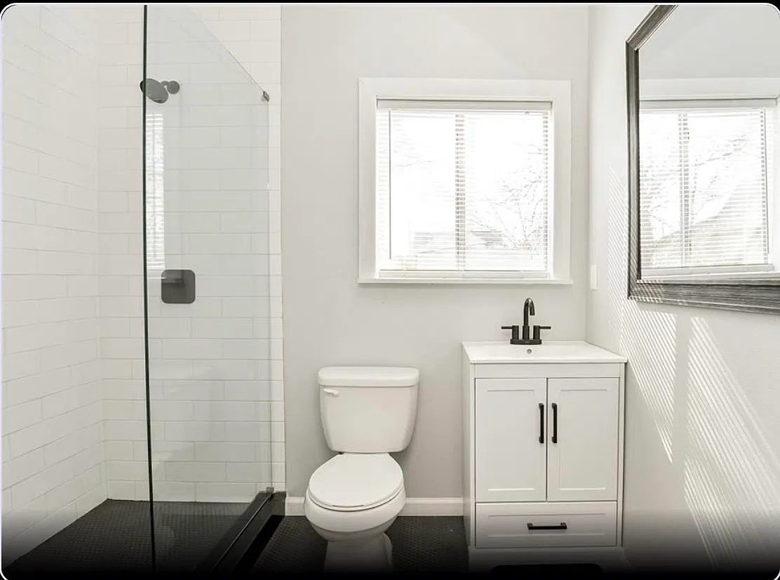 3 bed, 1200 sqft, $1,950 — Photo 4