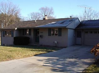 744 Wilcox St, Rochester, MI 48307