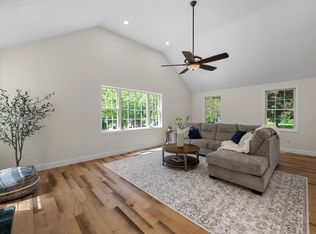 128 Memorial Dr, Shrewsbury, MA 01545