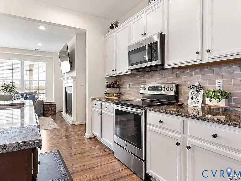 16913 Thornapple Run — Photo 15