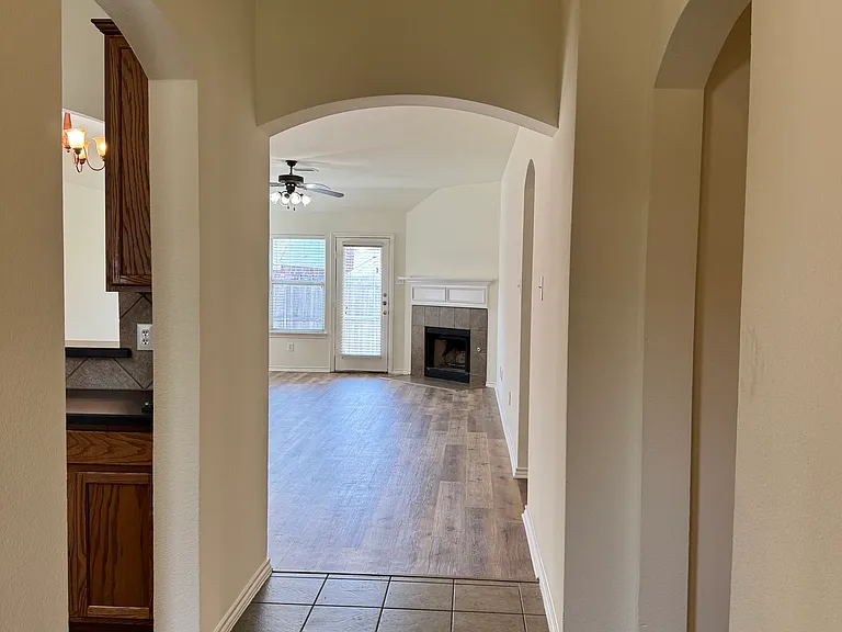4512 Chris Dr — Photo 3