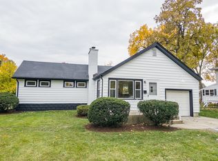 107 E Division St, Villa Park, IL