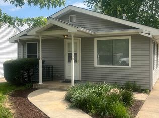 208 Independence Ave, Joliet, IL 60433