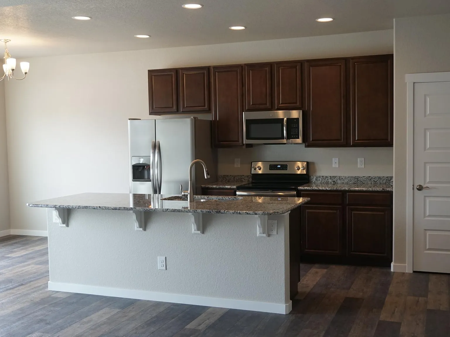 8810 W 15th St — Photo 2