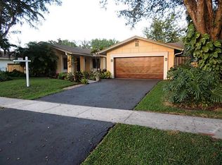 1630 NW 94th Ave, Plantation, FL 33322