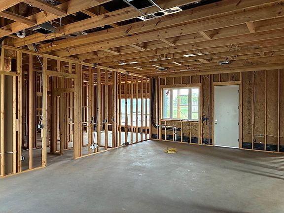 5th image of 52 Cashion Rd