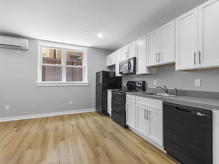 Overbrook Lofts — Photo 25