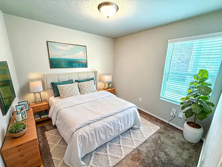 7614 Crestway Rdg — Photo 23