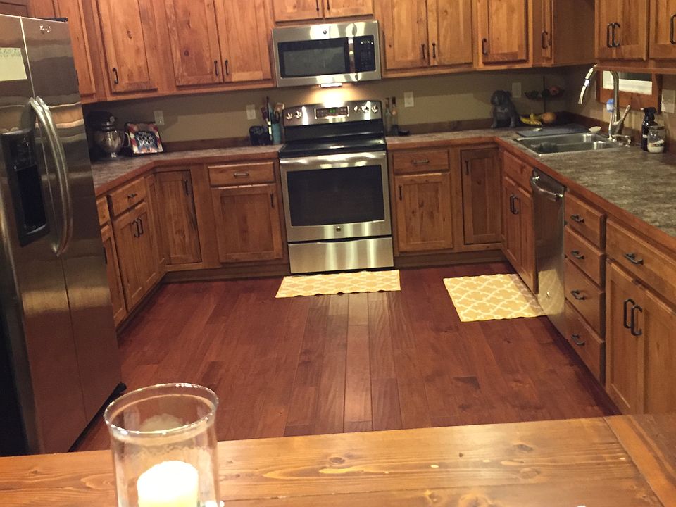 1st image of 1409 SW Kenworthy Dr