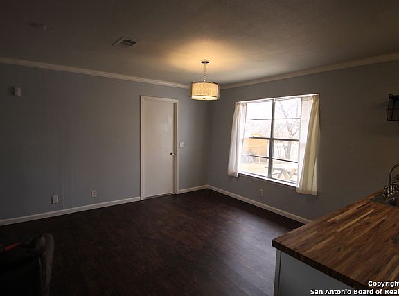 5th image of 8819 Angel Valley St