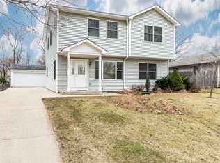 3605 Bluebird Ln, Rolling Meadows, IL 60008