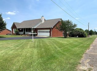 490 Henderson Rd, Pinson, TN 38366