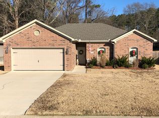 3504 Hampton Dr, Benton, AR 72015