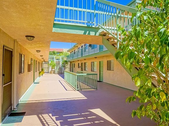 2nd image of 226 W Tujunga Ave APT 210