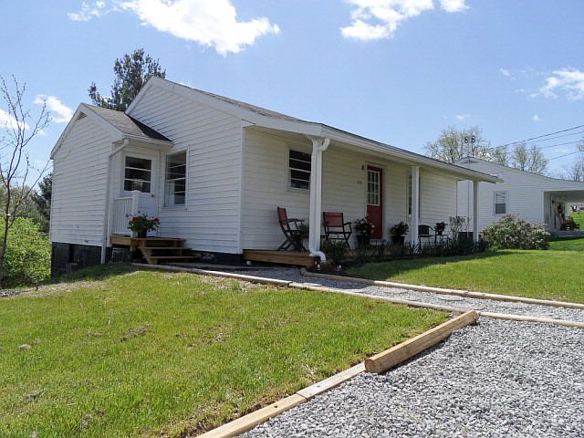 1st image of 113 Corlis Ave