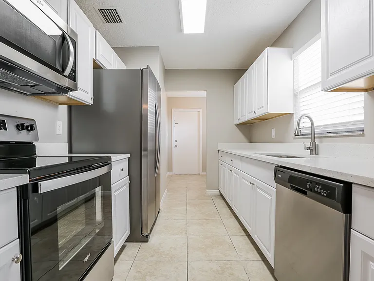 6248 Drucker Cir — Photo 8