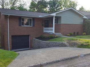 421 Oakdale Ave, South Charleston, WV 25303