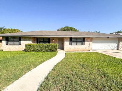 126 Crestwood Dr, Kerrville, TX, 78028