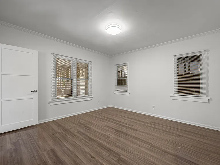 1030 N Spaulding Ave #1030 — Photo 10